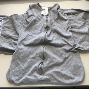 Halo newborn swaddle sleep sack gray excellent used condition. Meant for 0-3 mo